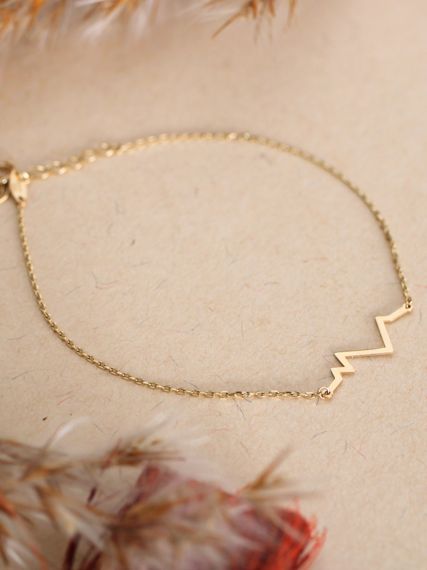 Lena 585er Gold Chain Armband Herzschlag Symbol